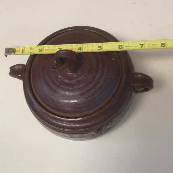 Stoneware Pottery Signed & Stamped Lidded Soup Tureen/Bean Pot - Picture 9 of 10